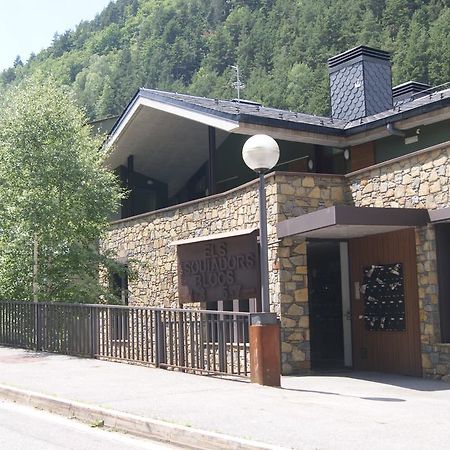 Apartaments Els Esquiadors Llorts Kültér fotó